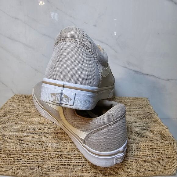 Vans Women's Light Gray Canvas Athletic Shoes - Picture 4 of 8